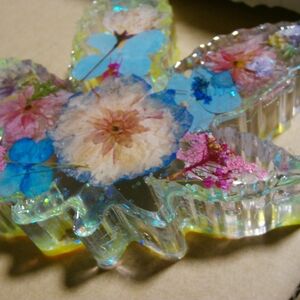 Floral Resin Leaf Decor Ashtray